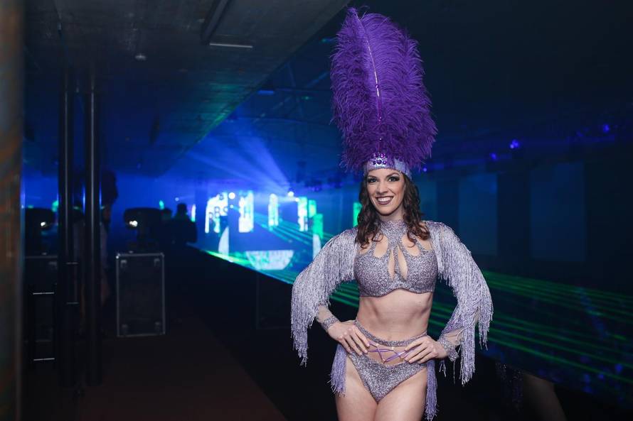 Plesačica Iva: 'Misli se da smo glupe, a većina cura ima faks'