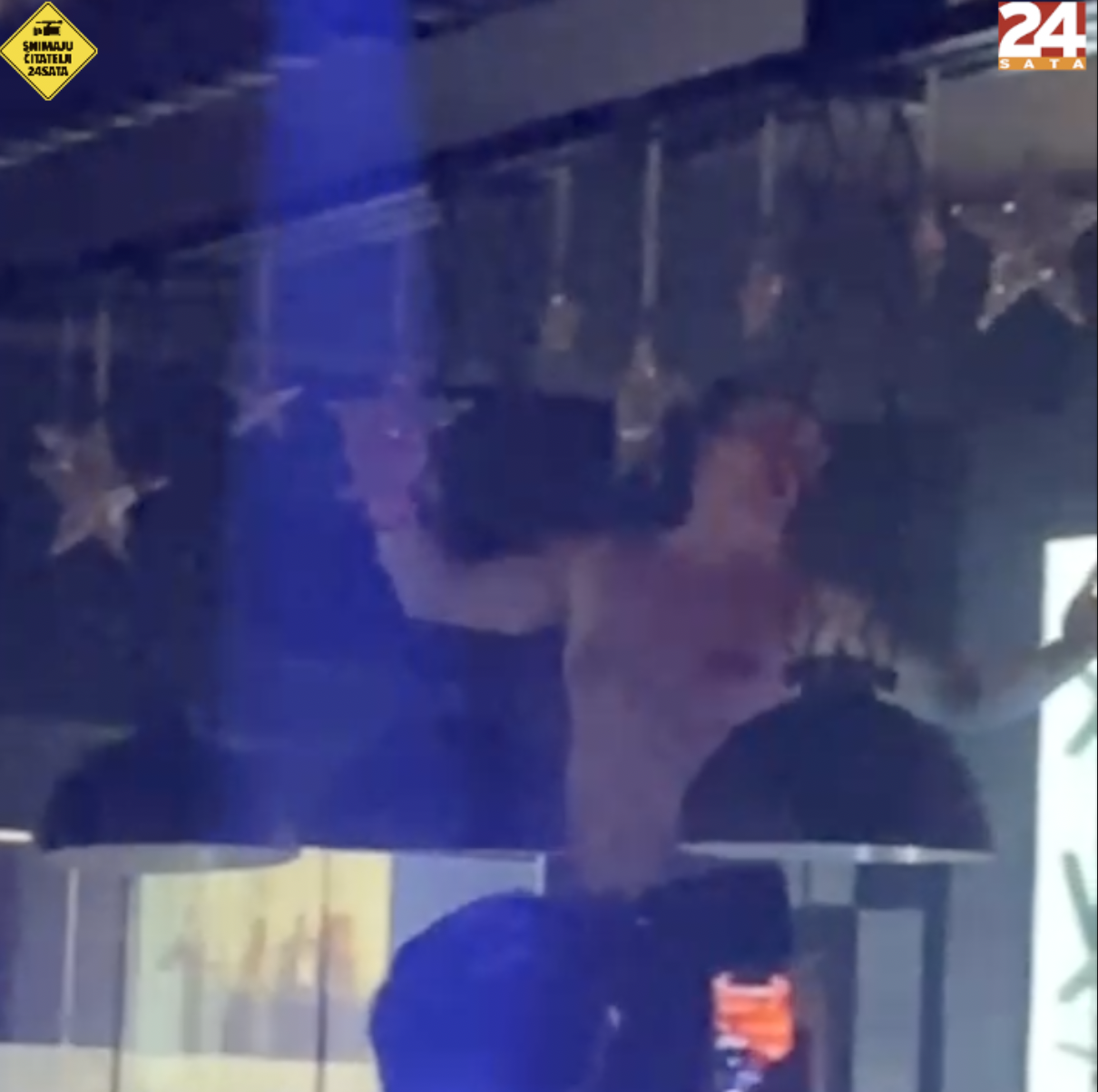 VIDEO Evo kako živi bjegunac od pravosuđa: Mamićev dernek u klubu, polugol pjeva na šanku