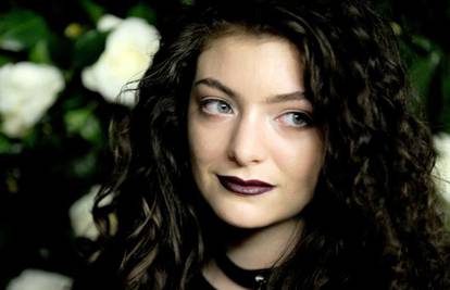 Pjevačica Lorde potpisala je ugovor vrijedan 14 mil. kuna