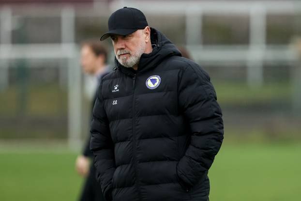Sarajevo: Trening nogometne reprezentacija BiH uoči finalne utakmice doigravanja za Svjetsko prvenstvo