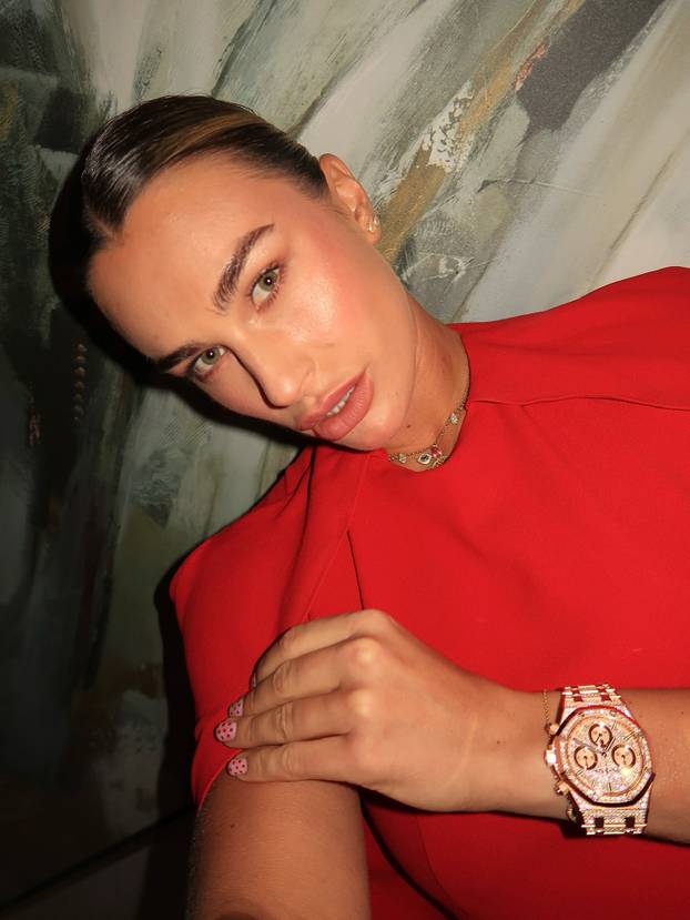 FOTO Gem, set, meč i - tangice! Najbolja tenisačica svijeta mami poglede u oskudnim izdanjima