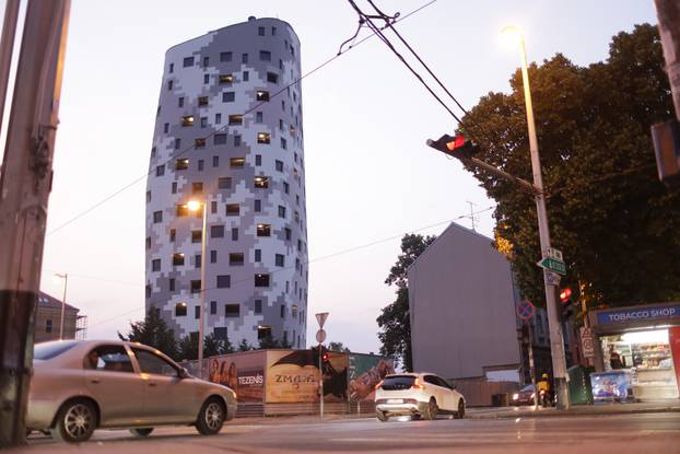 Zagreb: Sudar dvaju automobila na križanju Selske ceste i Ilice, u jednom bio i ministar Anušić