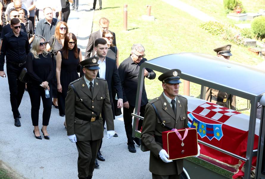 Zagreb: Pogreb Predraga Freda Matića na Krematoriju