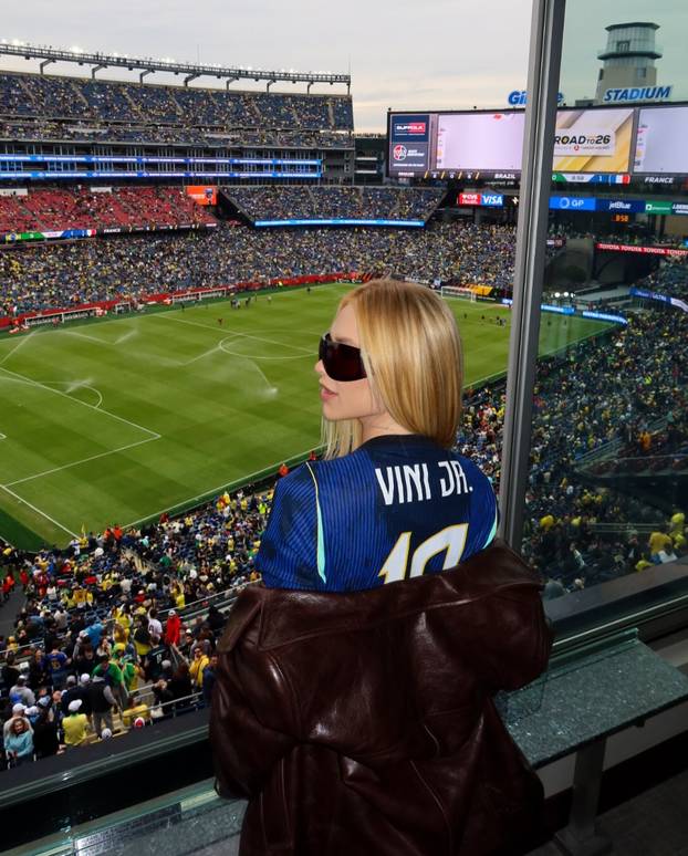 FOTO Vinicius će utjehu tražiti u anđelu iz Rija. 'Intenzivna sam, no s njim se učim kontrolirati...'