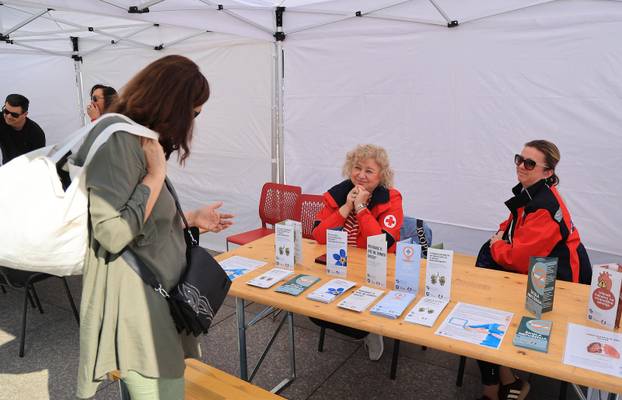 Zagreb: Obilježavanje Svjetskog dana zdravlja na Trgu bana Josipa Jelačića