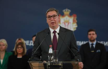 Nakon što mu je Srbija doslovno eksplodirala u lice, Vučić vodi izmišljene ratove s Hrvatskom