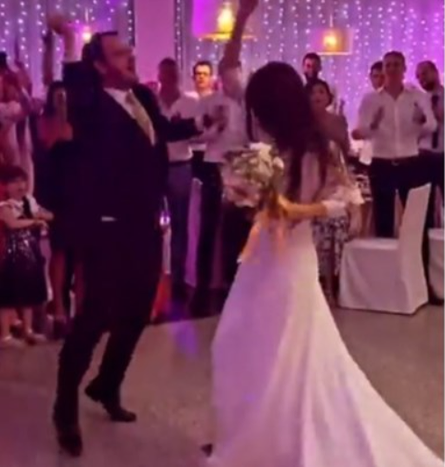 Siniša Vuco zapjevao na svadbi  kćeri Katarine u Sesvetama