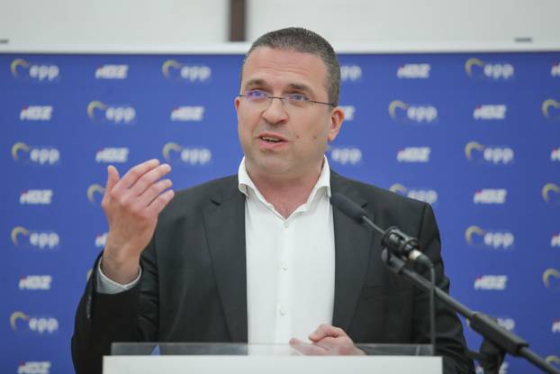Zagreb: Radni sastanak s članovima OGČ-i HDZ-a Novi Zagreb zapad, Novi Zagreb istok i Brezovica