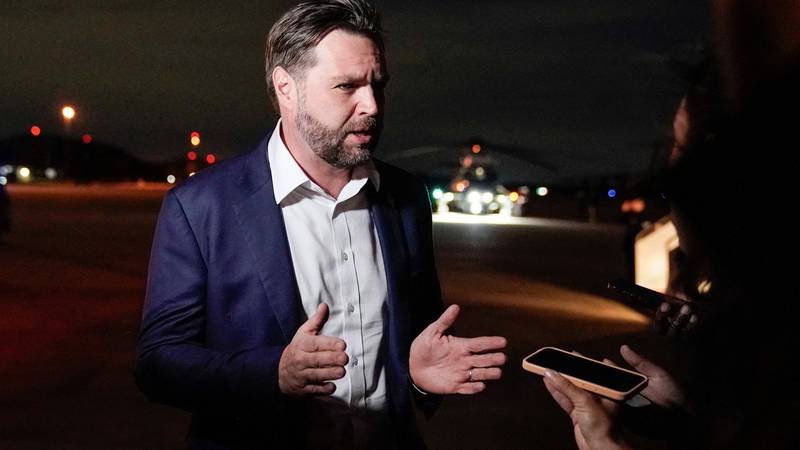 JD Vance: Trump još nije odlučio o isporuci Tomahawka Ukrajini