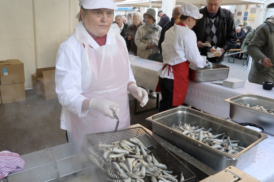 Rijeka: Tradicionalna Gastrofešta, predblagdanska marenda za građane