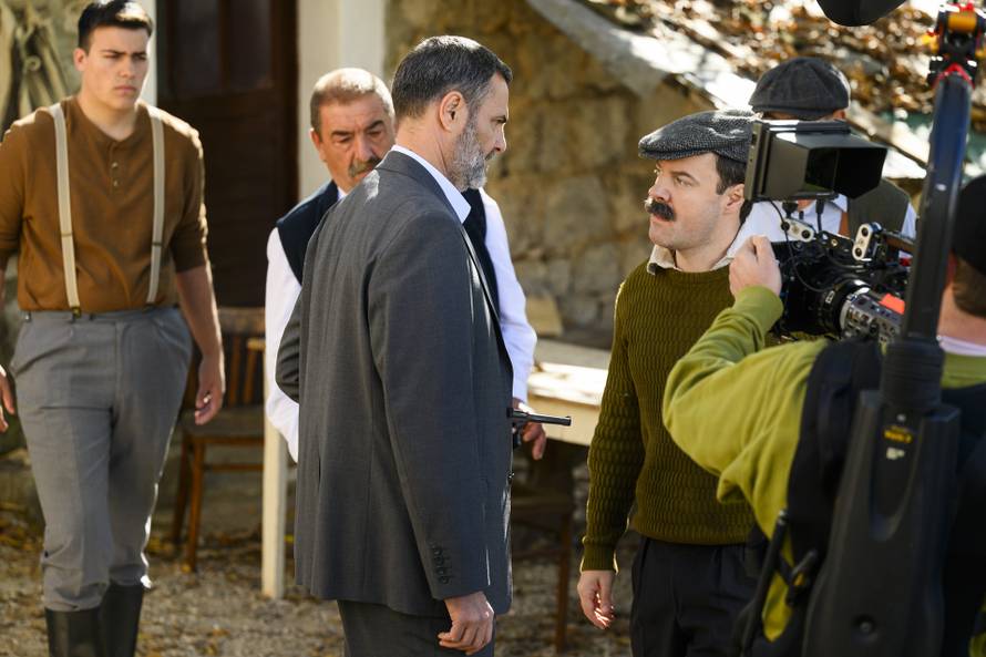 Otok, 06.11.2025 - Snimanje RTL serije Divlje Pcele u zaseoku kod mjesta Otok