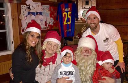I Djedica navija za Barcelonu! Sretan Božić želi vam Messi...