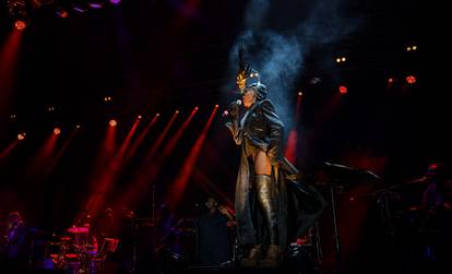 FOTO Zlatna maska, rukavice, koža: Grace Jones oduševila je Zagrepčane glasom i stajlingom