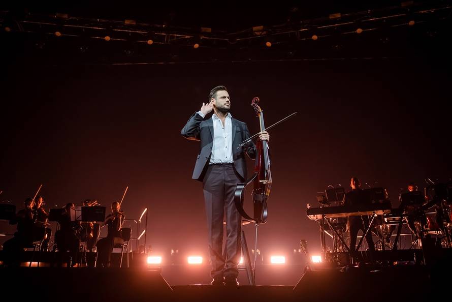 Hauser turnejom 'Rebel with a Cello' oduševljava Europu: Ide u Rim i Milano, a onda i u Zagreb