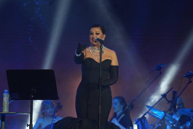Beograd: Koncert Nine Badrić u kultnoj Plavoj dvorani