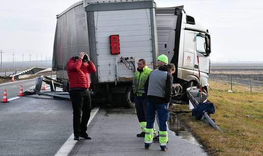 Prizori užasa na A3 kod Nove Gradiške: Čudo da nema mrtvih