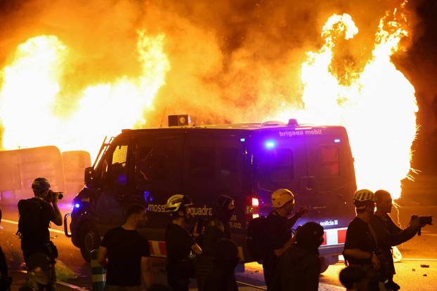 Spanish unions call a general strike in solidarity with Palestinians in Gaza, in Barcelona