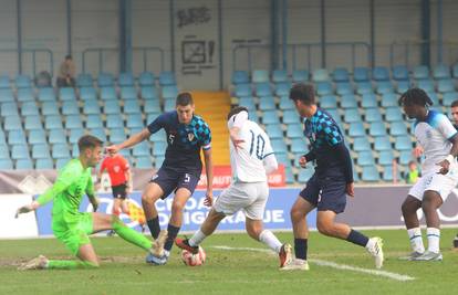 VIDEO Hrvatska U-17 pobijedila Ukrajinu u Karlovcu, briljirao dijamant kojeg prate velikani