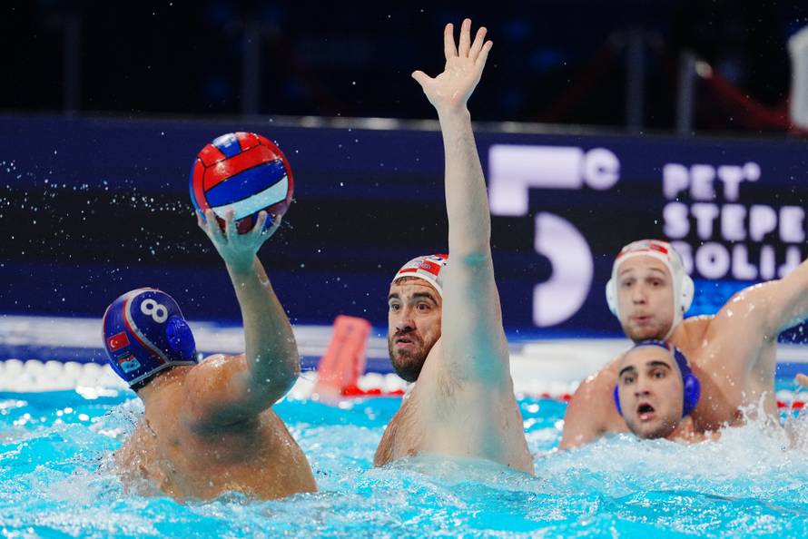 Turci su puno bolji u baklavama i serijama. Bijač čuvao ruke, a Fatović leđa za Talijane...