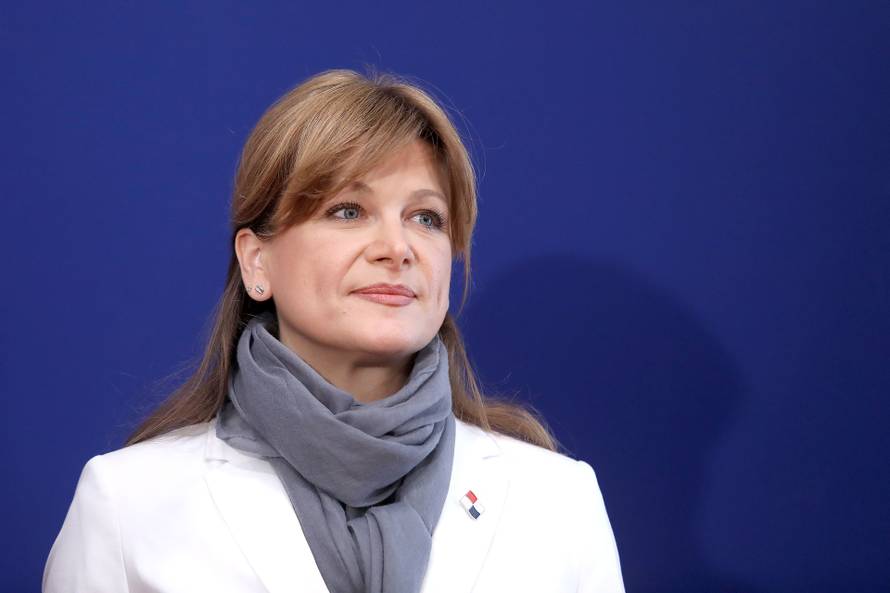 Vidović Krišto u Sabor došla bez maske, ali samo na slobodni govor, kada ju ni ne mora nositi