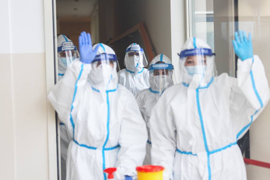 Cijepio se prvi liječnik u Splitu: 'Ne vjerujte onima koji govore da cjepivo nije sigurno'