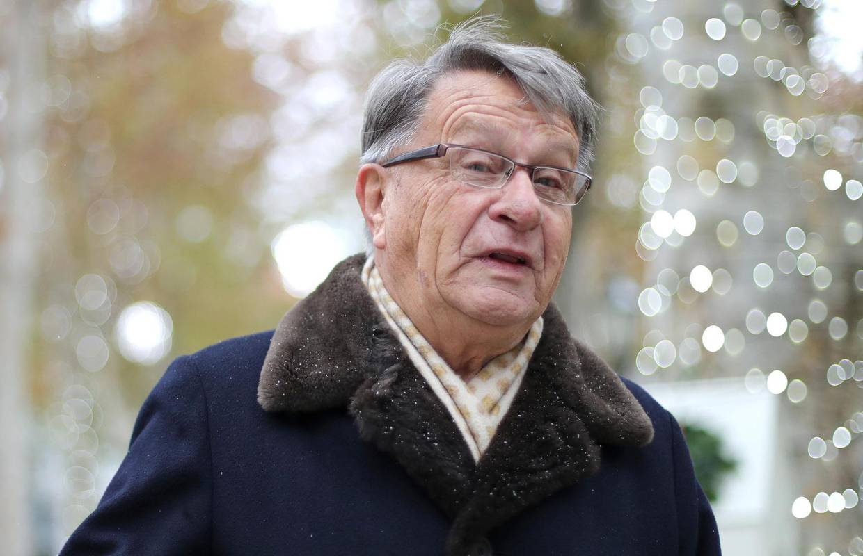 Ćiro: Rak se proširio i na kosti, želim samo otići bez bolova...
