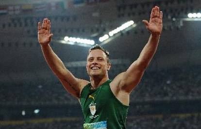 Bolt bez nogu: Pistoriusu drugo zlato na POI-ju!
