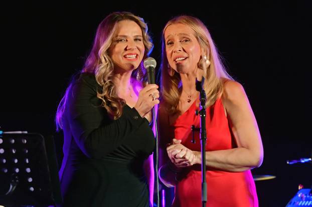 Šibenik: Koncert Ladies Live u ?ast Gabi Novak i Matije Dedi?a