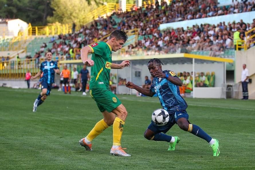 Pula: Susret Istre i Rijeke u sklopu 6. kola SuperSport HNL-a