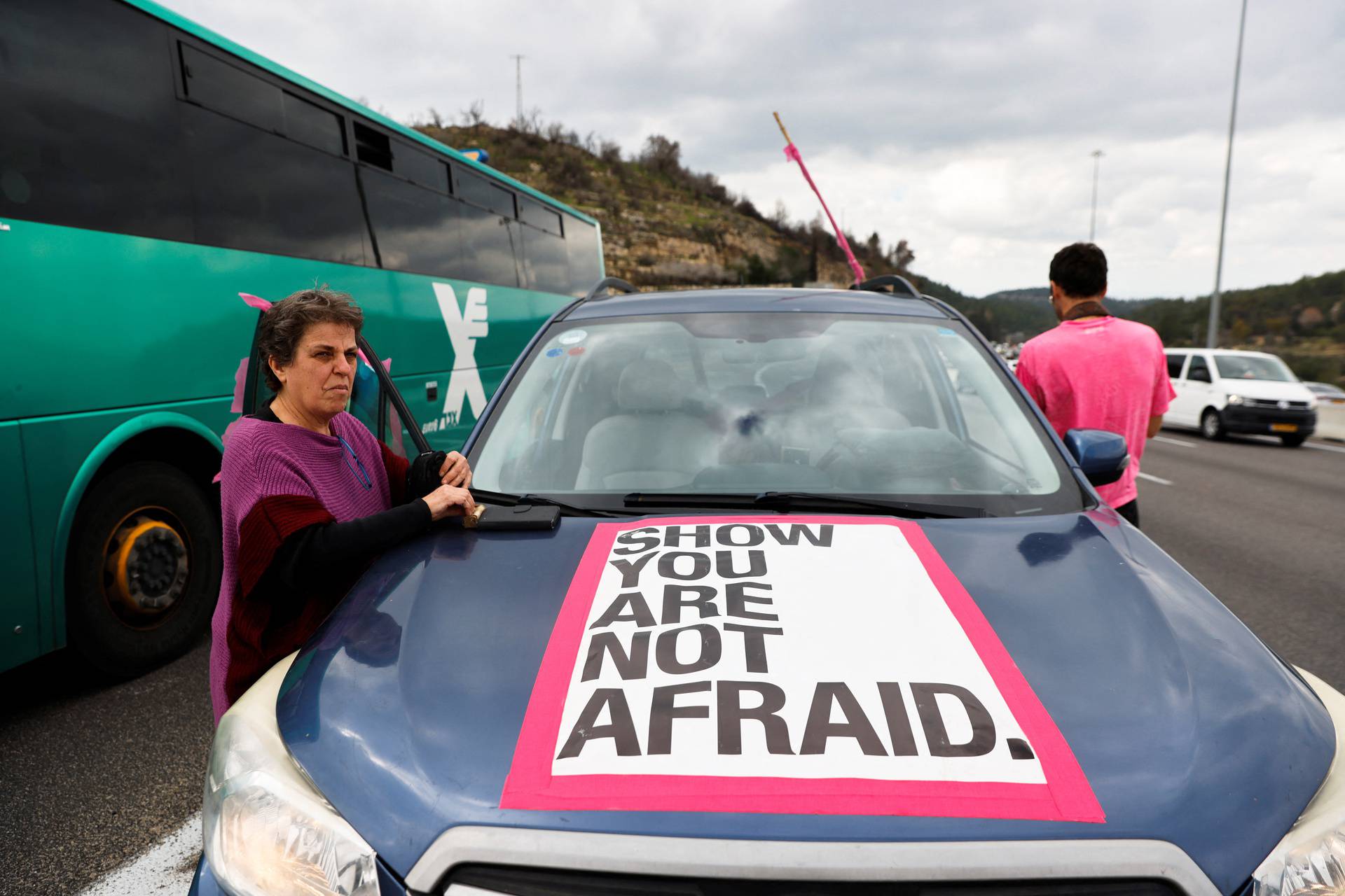 Israeli "Freedom Convoy" heads for Jerusalem