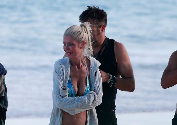 Tara Reid continues her New Year getaway in Mexico