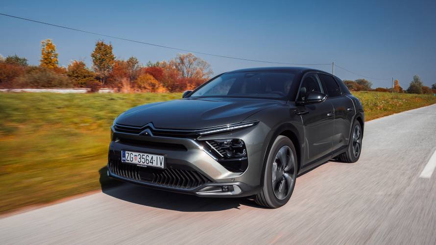 Najnapredniji Citroën svih vremena: Stigao je novi C5 X