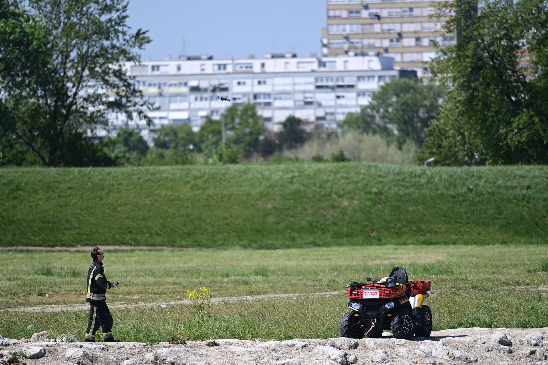 Zagreb: Na području rijeke Save od Mosta mladosti u smjeru toplane traje potraga za nestalom osobom