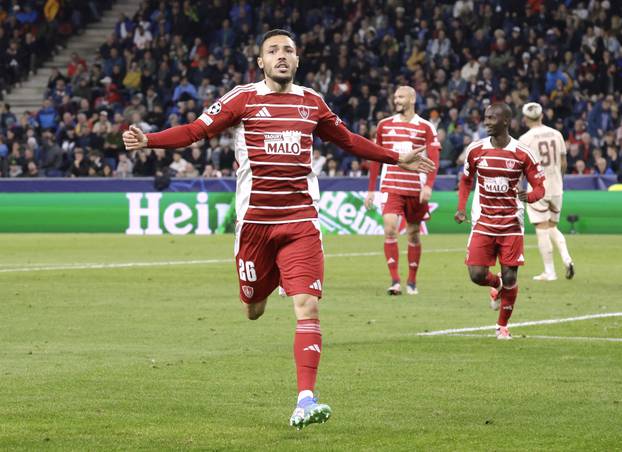 Champions League - FC Salzburg v Brest