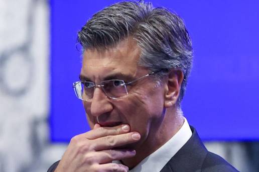 Plenkovi&cacute;: PDV ne mo&zcaron;e ispod 15%,, ovo radimo kako bismo spustili cijene energenata