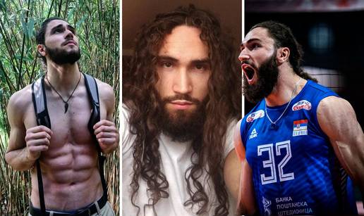 Svi na terenu gledaju samo u njega: Mi&scaron;i&cacute;avi 'srpski Tarzan' svojom pojavom postao hit