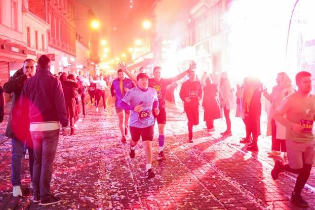 Održan 14. Zagreba?ki no?ni cener na kojem je sudjelovalo oko 3000 trka?a