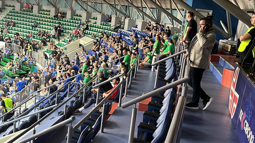 Futsal Dinamo slavio u krcatom Draženovu domu! Zagrepčani na pragu premijernog naslova