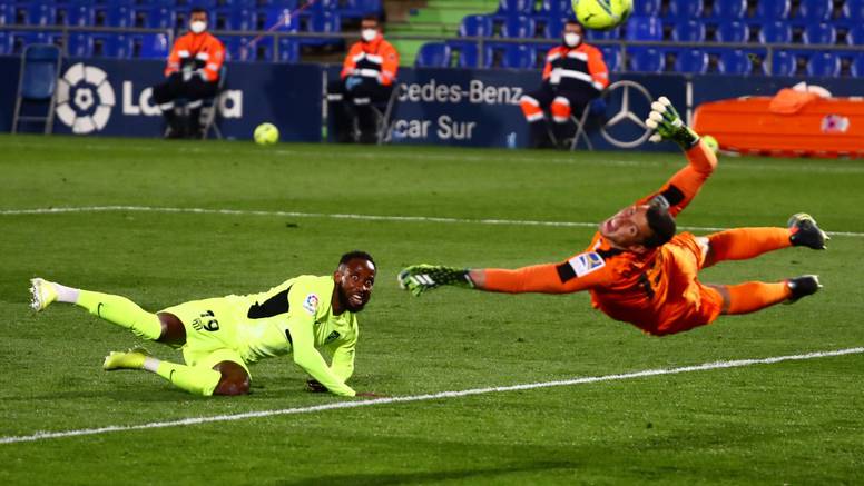 Topi se Atleticova prednost: Barca može doći na minus 4