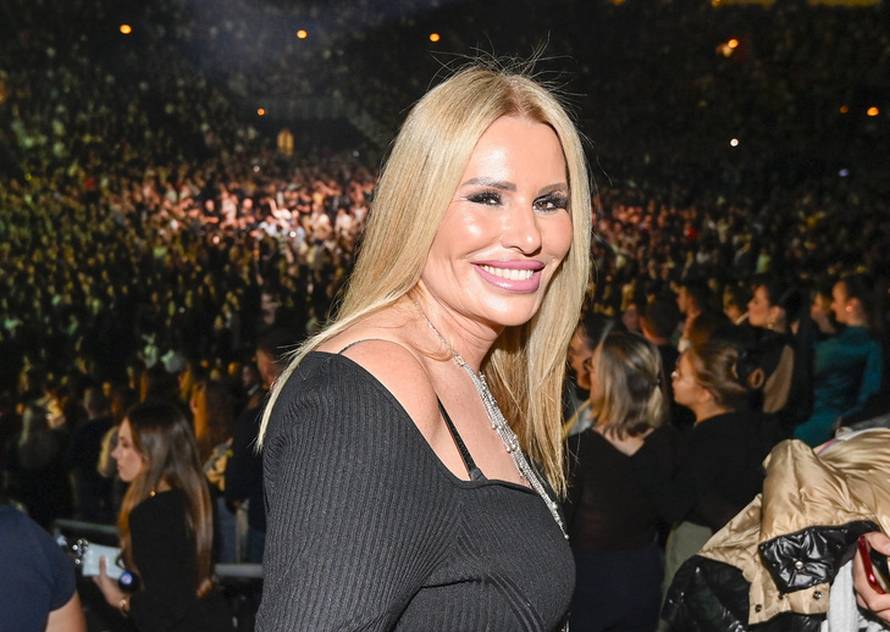 Ni Gazdina kći nije propustila najluđi provod u Zagrebu: Iva uživala uz Prijovićkine hitove