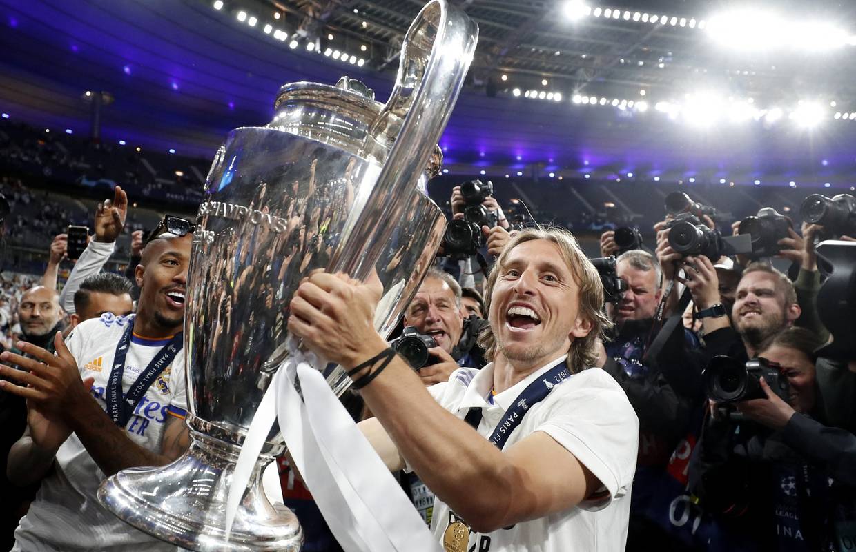 Još jedno priznanje: Modrić kandidat za nogometaša godine