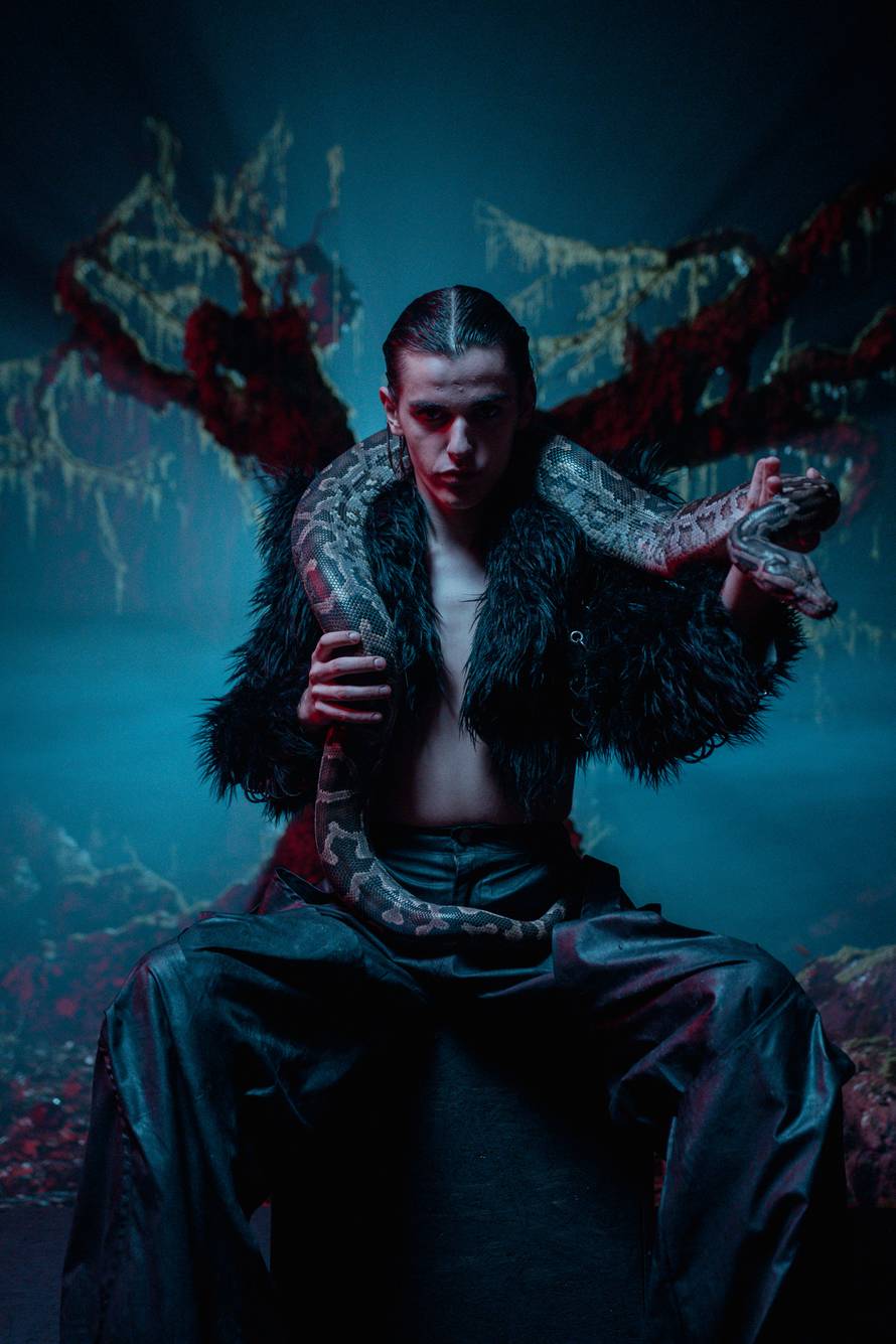 VIDEO Marko Bošnjak objavio je spot za 'Poison Cake' s kojom će se predstaviti na Dori u Opatiji