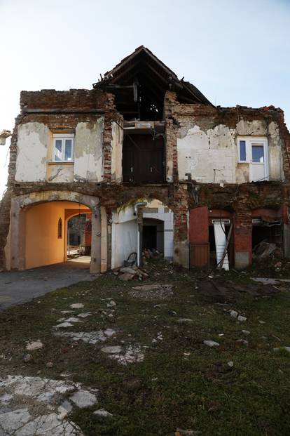 FOTO: Četiri godine od razornog potresa. Ovako izgleda Petrinja