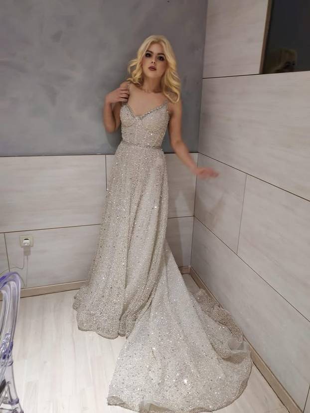 FOTO Antea Šapina je htjela postati Miss Zagreba: Ovako voli pozirati na Instagramu