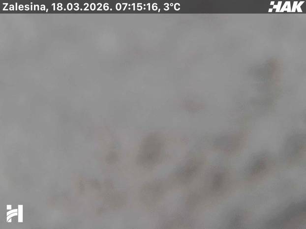 FOTO Snijeg pao na Sljemenu, zatrpana i A6, šleperi ne smiju prema Istri, pogledajte snimke