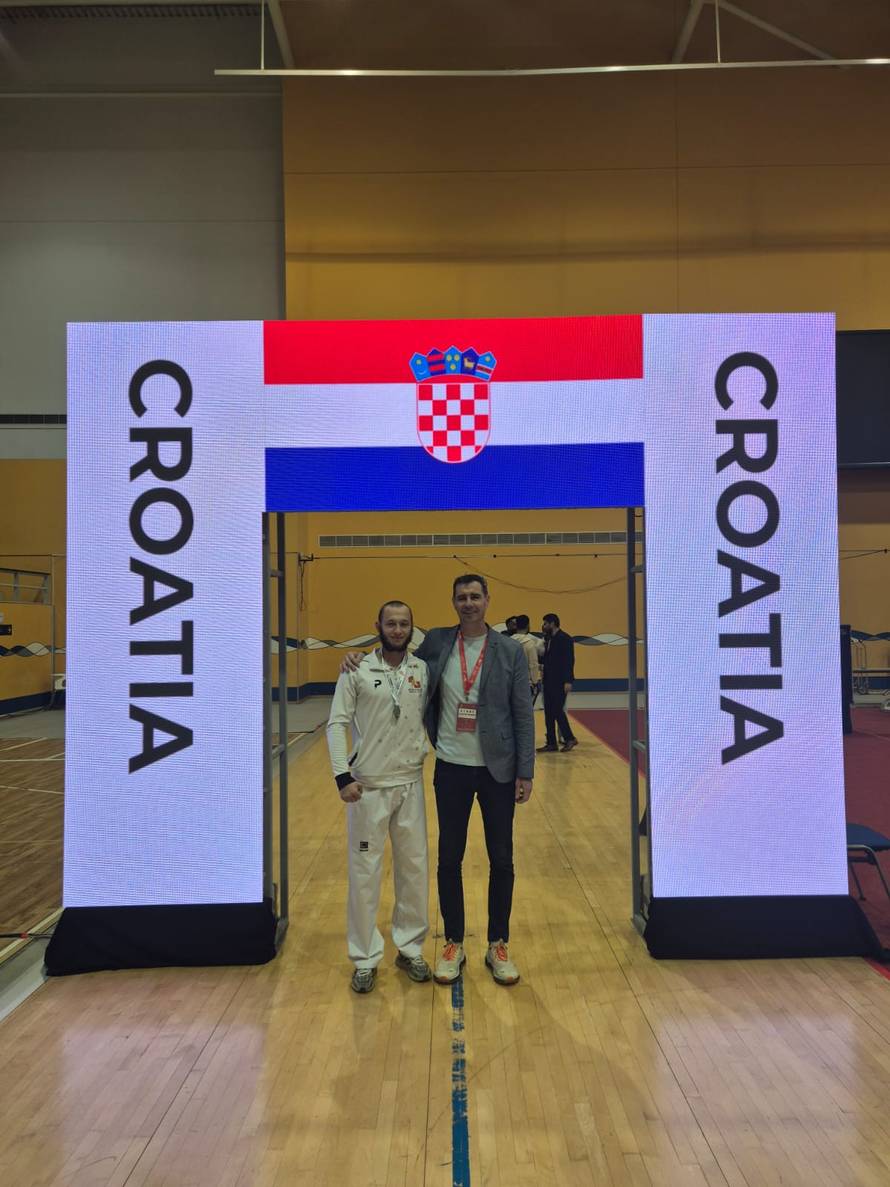 Čudesni Marko jednom rukom osvaja medalje i pokriva krovove: 'Sam sebe financira'