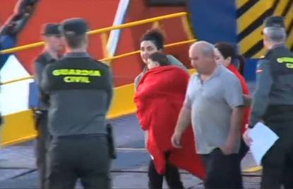 Više od 150 putnika spašeno s gorućeg trajekta u Španjolskoj