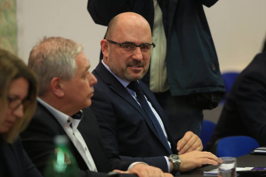 'Ne razmišljamo o prekidu,  s SDSS-om dobro surađujemo'