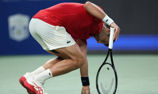 Kvalifikant izbacio ozlijeđenog Đokovića! Pomeo ga 204. igrač