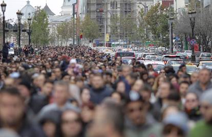 Rumunji na ulicama: 5000 ljudi na prosvjedima nakon požara